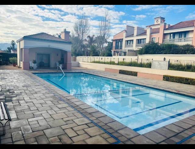 3 BEDROOM APARTMENT FOR SALE IN BEDFORD GARDENS